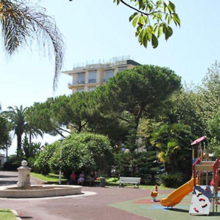 Appartement 2P Avec Piscine A 150 M Plage Proche Palais Cannes Luaran gambar