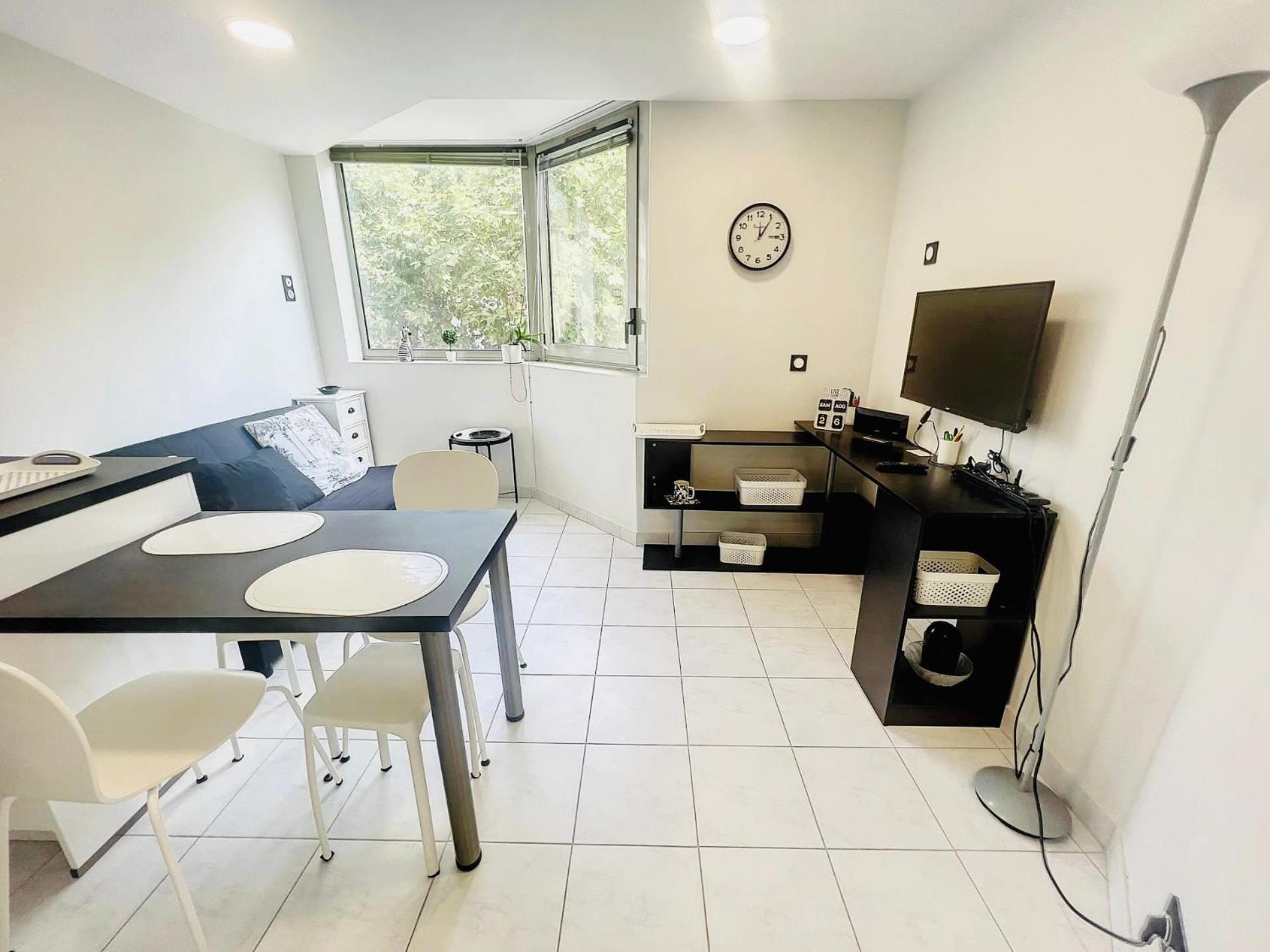 Appartement 2P Avec Piscine A 150 M Plage Proche Palais Cannes Luaran gambar