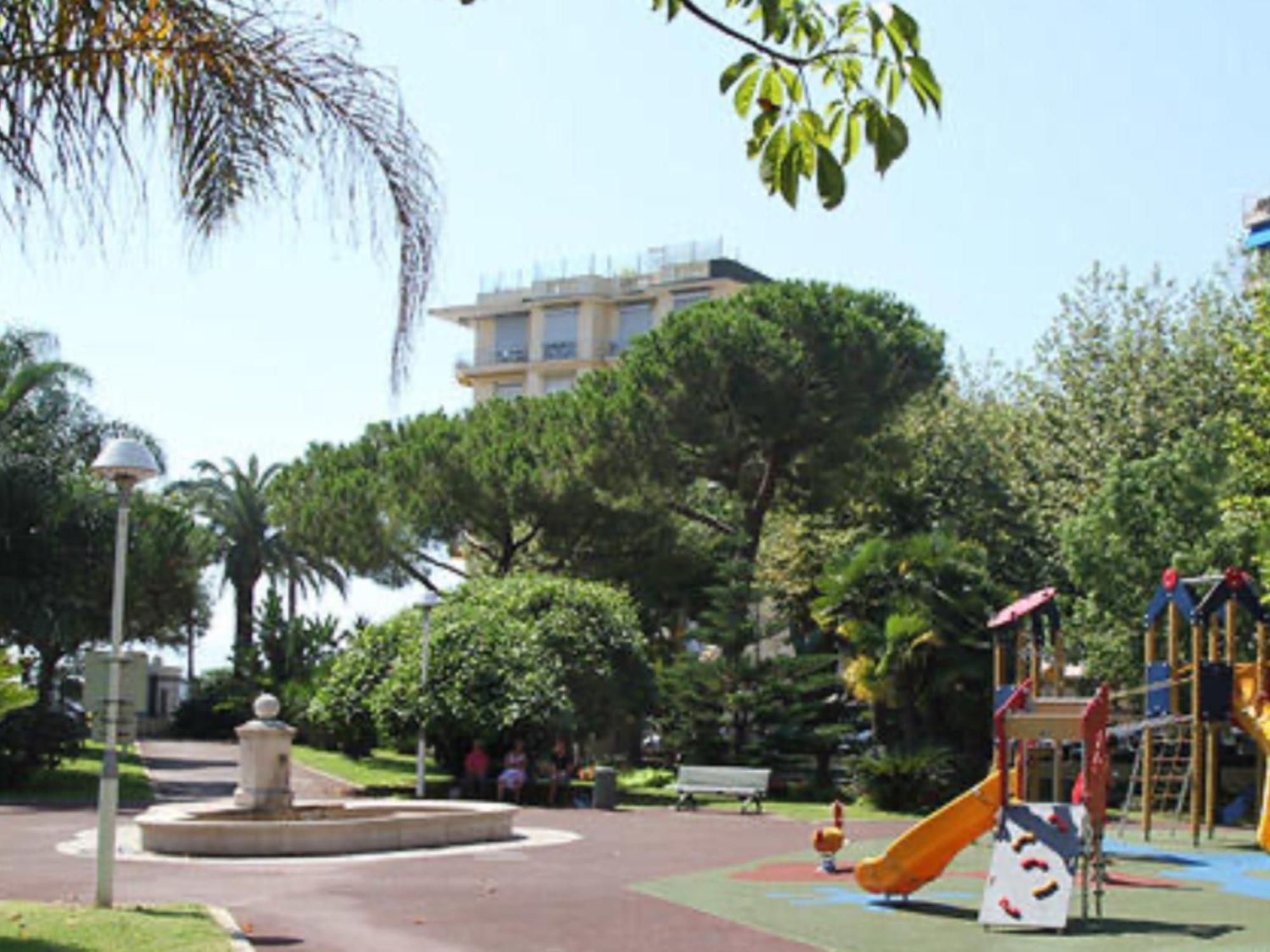 Appartement 2P Avec Piscine A 150 M Plage Proche Palais Cannes Luaran gambar
